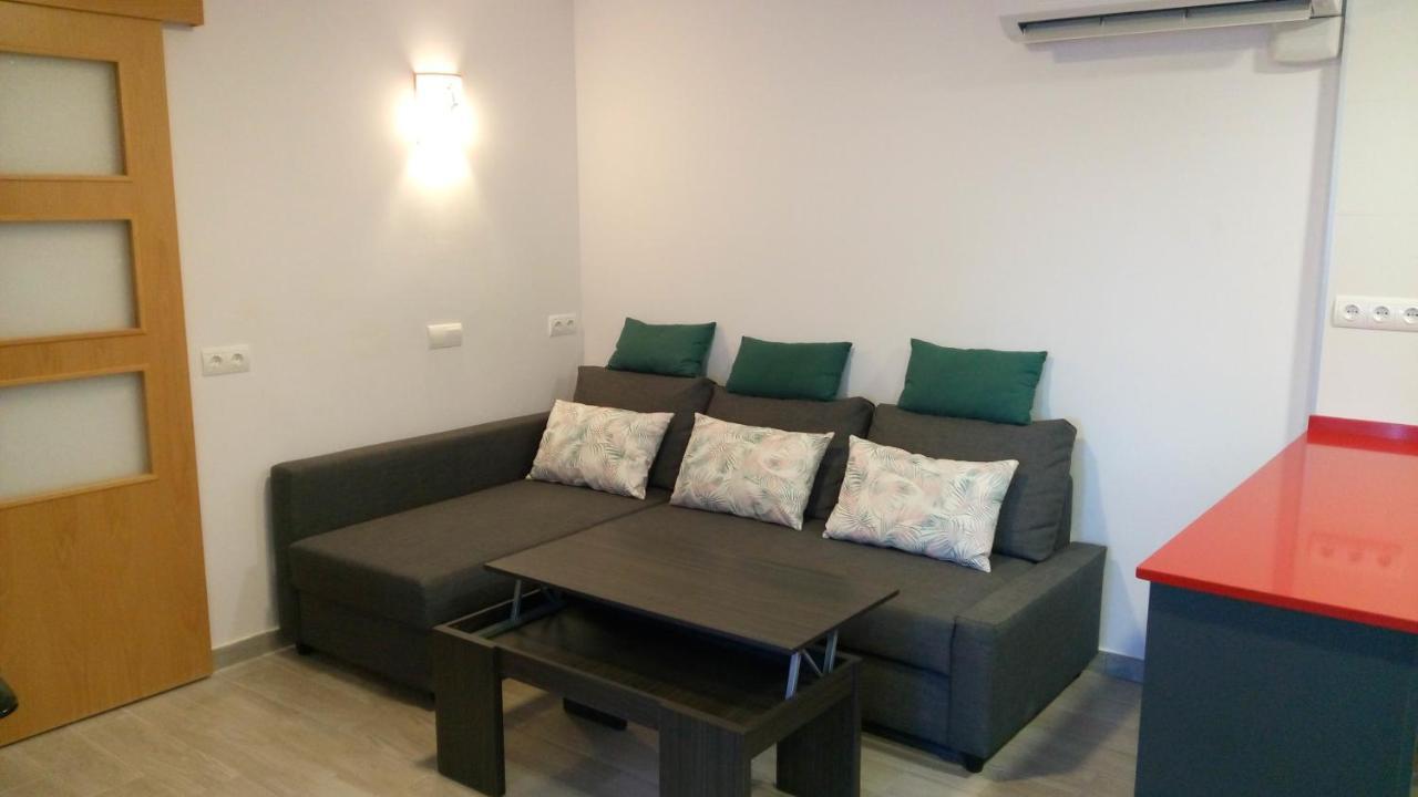 Apartaments Tarraco กัมบริลส์ ภายนอก รูปภาพ