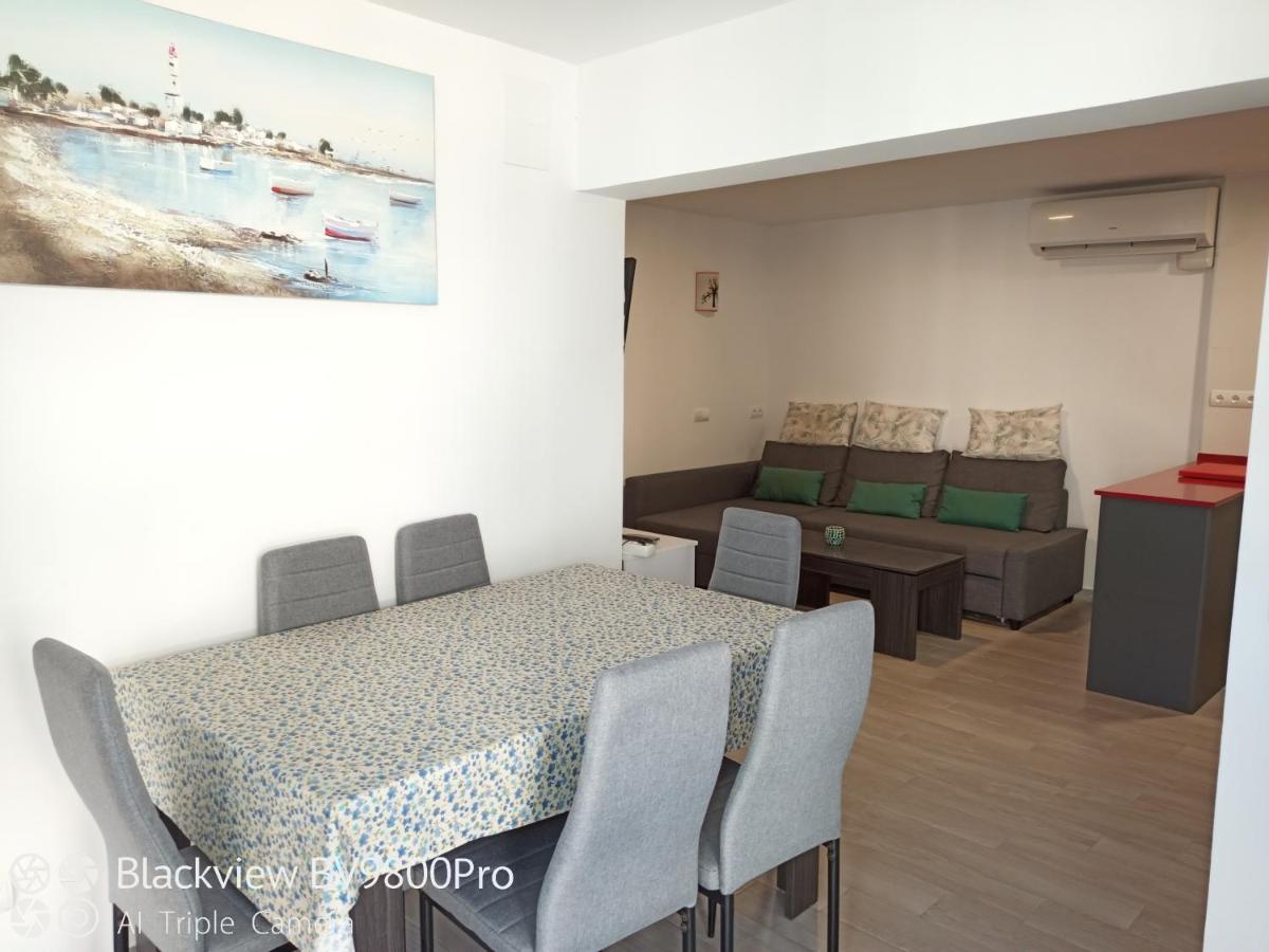 Apartaments Tarraco กัมบริลส์ ภายนอก รูปภาพ