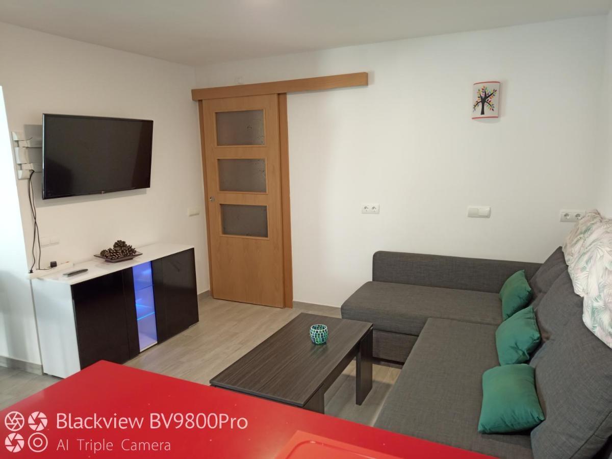 Apartaments Tarraco กัมบริลส์ ภายนอก รูปภาพ